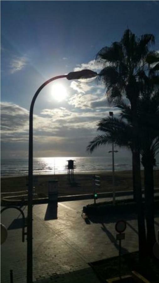 A 10 Metros Del Mar * Cullera